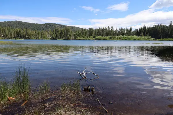 Lassen Peak Manzanita Lake Lassen National Park California — 스톡 사진