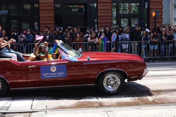 2022 San Francisco Californië Uitvoerders San Francisco Trotse Parade — Stockfoto