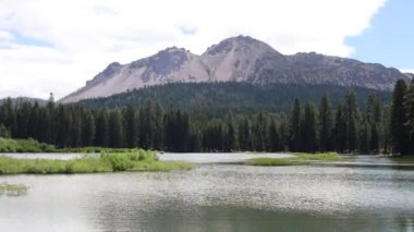 Lassen Ulusal Parkı 'nın Kaliforniya' daki hızlandırılmış videosu