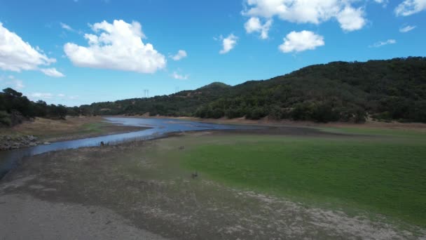 Flying Marsh Reservoirs Morgan Hill California — Stok video