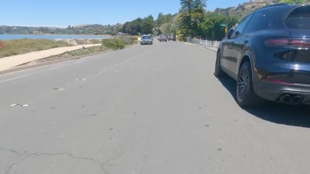 Biking Shoreline Trail Tiburon Calfornia America — Video Stock