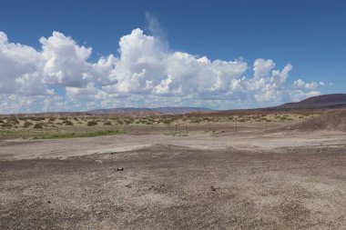 Flagstaff ve Page yakınlarındaki Arizona çölünde.