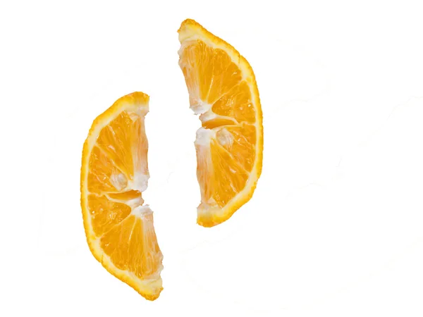 Twee rijpe segmenten van Oranje — Stockfoto