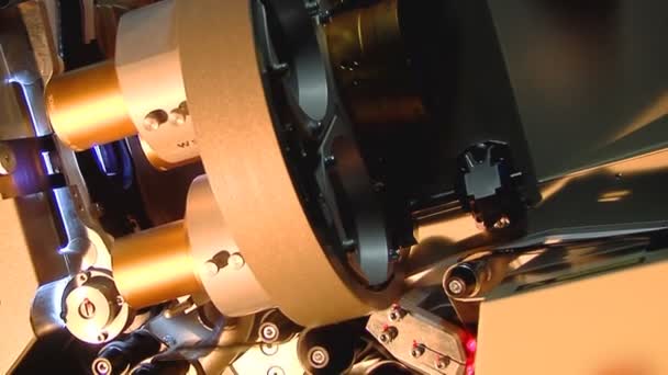 Gros plan de la bobine 35mm act (statique - artificielle ) — Video