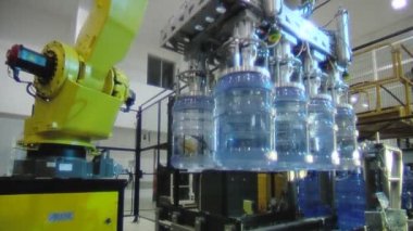 Orta atış doğruluğu otomatik şişe (izleme - yapay)