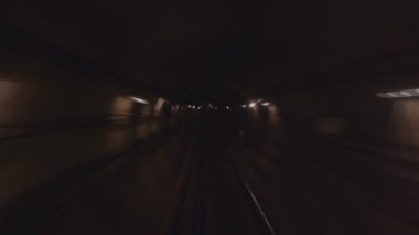 Metro tüp yeraltı