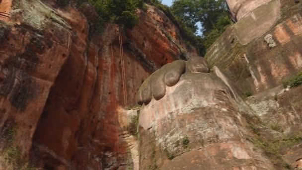Leshan. größter Buddha der Welt — Stockvideo