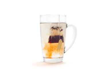 Bardakta çay.