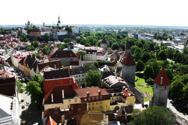 Tallinn'ın eski şehir yaz