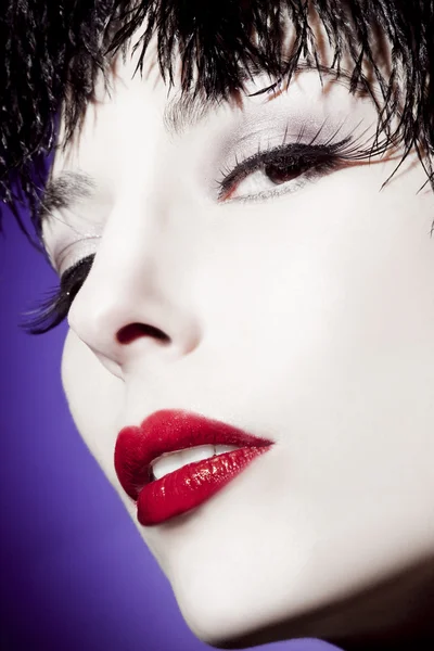 Hermosa cara de mujer con maquillaje perfecto —  Fotos de Stock