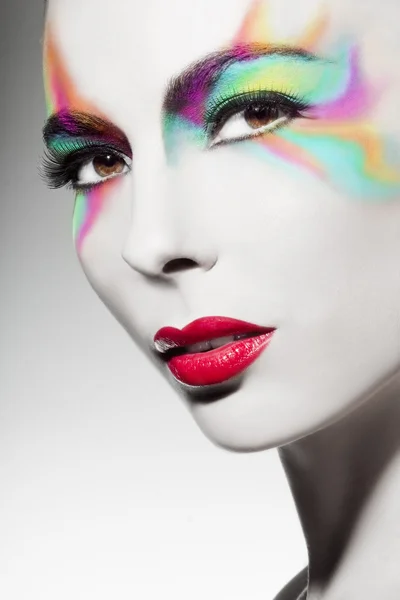 Rosto de mulher bonita com maquiagem perfeita — Fotografia de Stock