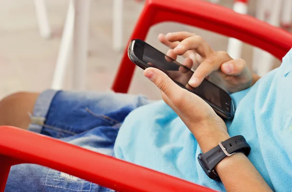 çocuk ile smartphone