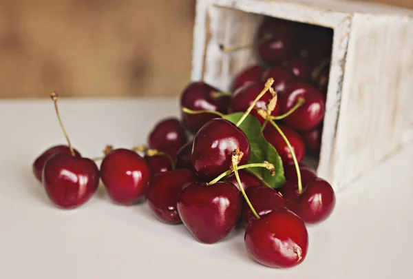 Delicious and sweet cherries — Stock Photo, Image
