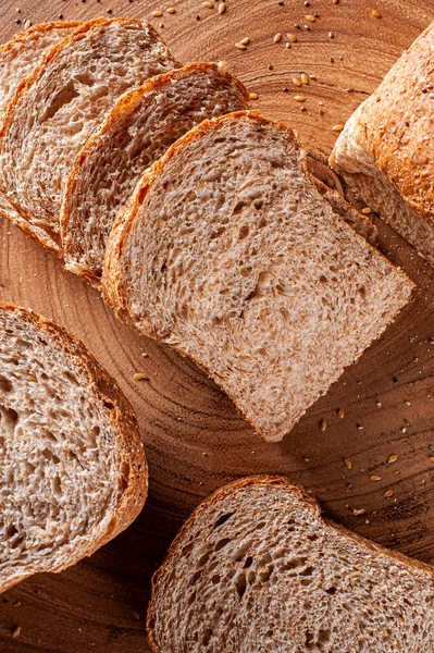 Хлеб Цельнозернового Теста Кунжутом — стоковое фото