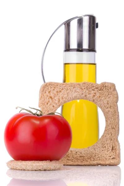Roti dengan minyak zaitun dan tomat — Stok Foto