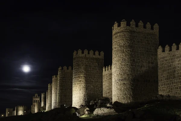 Walls of Avila tonight, Castilla y Leon (Spain) — Stock Photo, Image