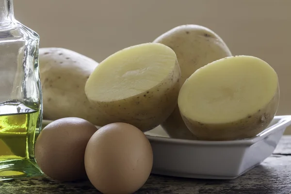 Patates, yumurta, yağ ve sosis Telifsiz Stok Imajlar