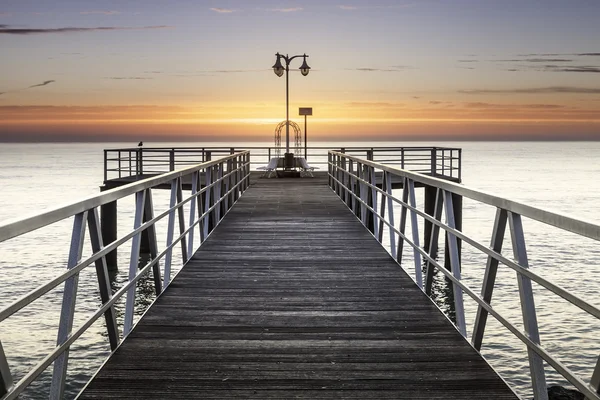 Seaside pier — Stock Photo, Image