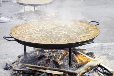 paella geleneksel hale getirdi