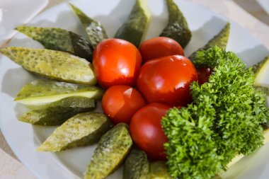 salatalık ve domates