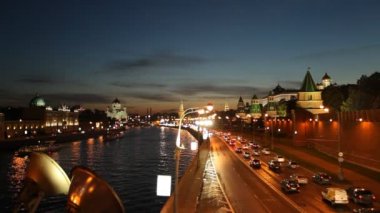 Moskova Nehri yakınında kremlin çıkabilir.