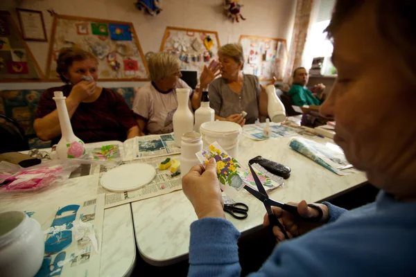 Foglalkozási terápia a eldery — Stock Fotó