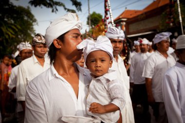 melasti ayin yapılır önce nyepi - sessizlik balinese günü