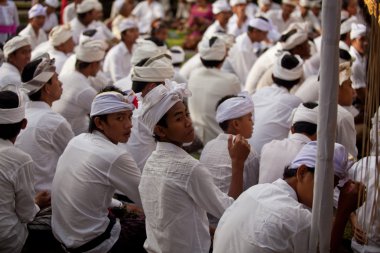 Ubud, bali - 18 Mart: melasti ayin yapılır önce nyepi - Bali 