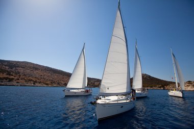 saronic körfez, yunanistan - 23 Eylül: saronic körfez, yunanistan üzerinde 23 Eylül 2012 tarihinde esnasında Yelkenli yat 