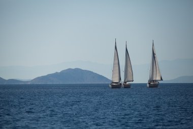saronic körfez, yunanistan - 23 Eylül: saronic körfez, yunanistan üzerinde 23 Eylül 2012 tarihinde esnasında Yelkenli yat 