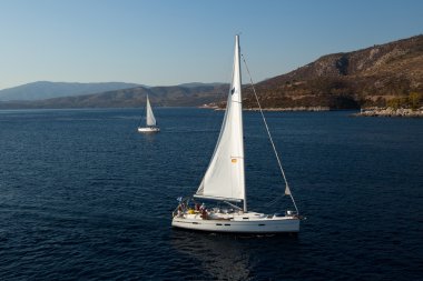 saronic körfez, yunanistan - 23 Eylül: saronic körfez, yunanistan üzerinde 23 Eylül 2012 tarihinde esnasında Yelkenli yat 