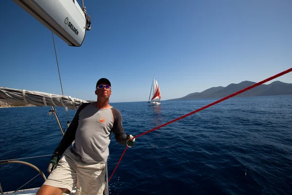 Unidentified sailor participates in sailing regatta "Viva Greece 2012" — Stock Photo, Image