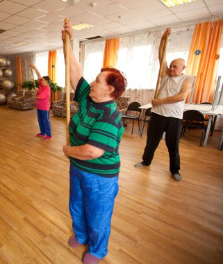 Podporozhye, Rusya - 5 Temmuz: Emeklilere yönelik sosyal hizmetler merkezi ve engelliler Otrada sağlık günü