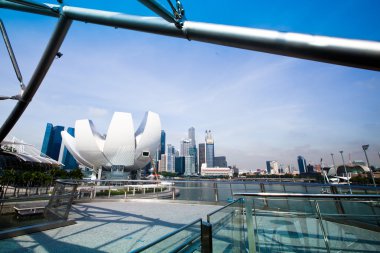 Singapur - Nisan 15: Nisan 15, 2012 tarihinde Singapur City marina defne iş bölgesinde bir görünüm.