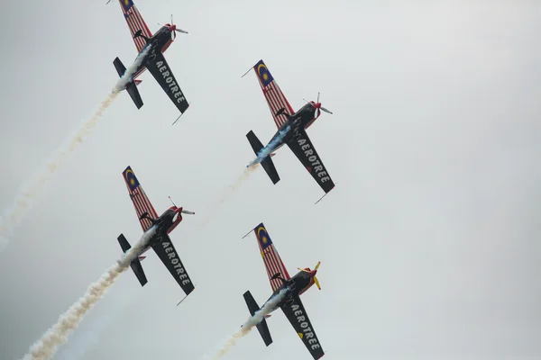 Aerobatic team performing during show — Stock Photo, Image