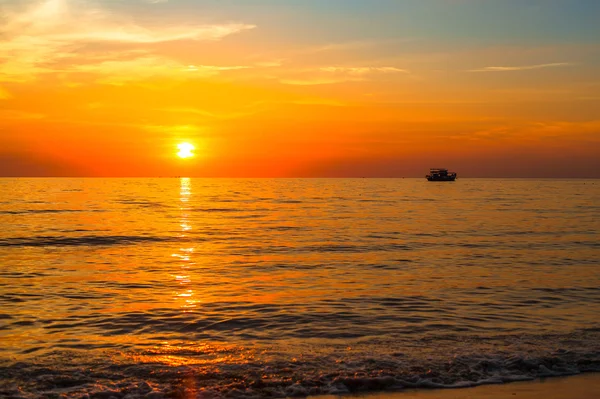 Pôr do sol na Tailândia — Fotografia de Stock