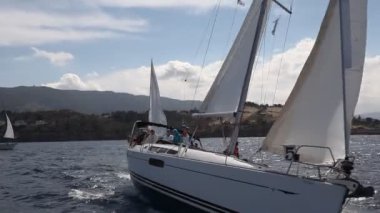 Peloponnese, Yunanistan-8 Mayıs: tekne yelken yelkenli ellada 2013, 8 Mayıs 2013 peloponnese, Yunanistan'ın 9 bahar sırasında rakip.