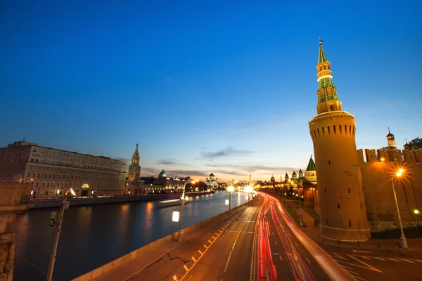 Dijk van de rivier de moskva — Stockfoto