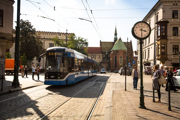 Eine der Straßen im historischen Zentrum von Krakau — Stockfoto