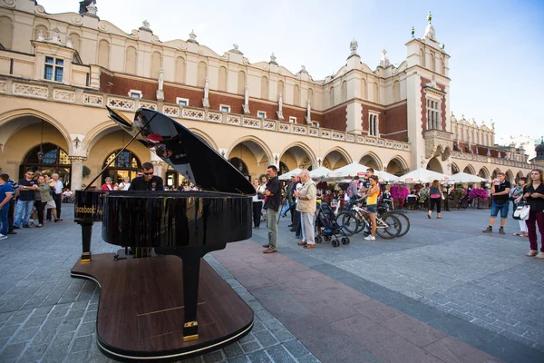 Vista de la Plaza de Armas en Cracovia, Polonia — Foto de Stock