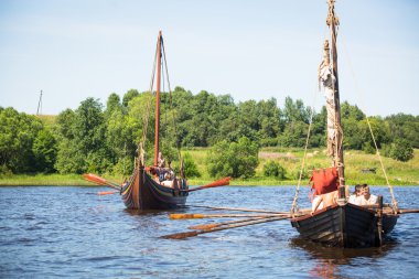 Ortaçağ kültür ladogafest-2013 uluslararası tarihsel Festivali sırasında kimliği belirsiz katılımcıları