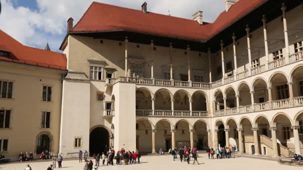 Castelo de Wawel Arcades em Cracóvia, Polônia . — Vídeo de Stock