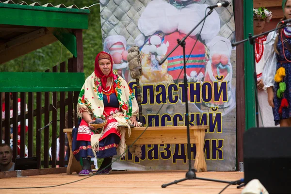 Yerel halkın Ivan kupala günü kutlanıyor — Stok fotoğraf