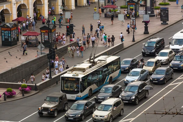 Vista dall'alto della metropolitana e del centro commerciale Gostiny Dvor — Foto Stock