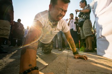 Tanımlanamayan katılımcı ana gün tören mümkün khong khuen