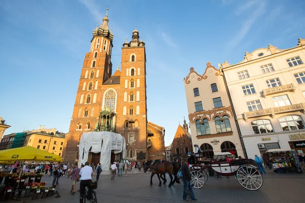 Vista de la Plaza Principal, en Cracovia, Polonia — Foto de Stock