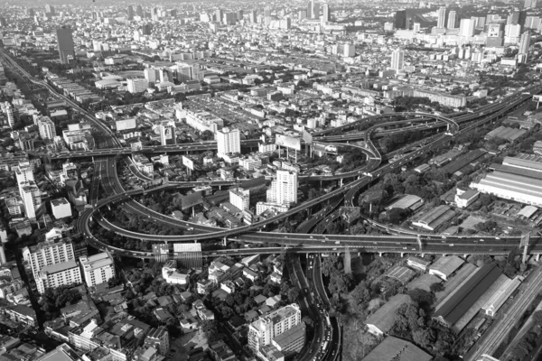 Uma vista sobre a cidade de Bayok Sky hotel em Bangkok, Tailândia . — Fotografia de Stock