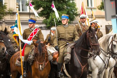 Krakow süvari Lehçe