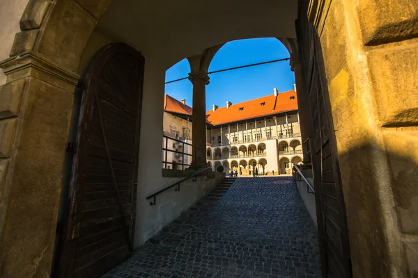 Palazzo Reale a Wawel a Cracovia — Foto Stock