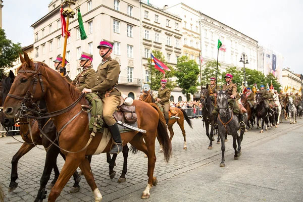 Cavalaria polonesa na cidade histórica cente Imagens De Bancos De Imagens Sem Royalties